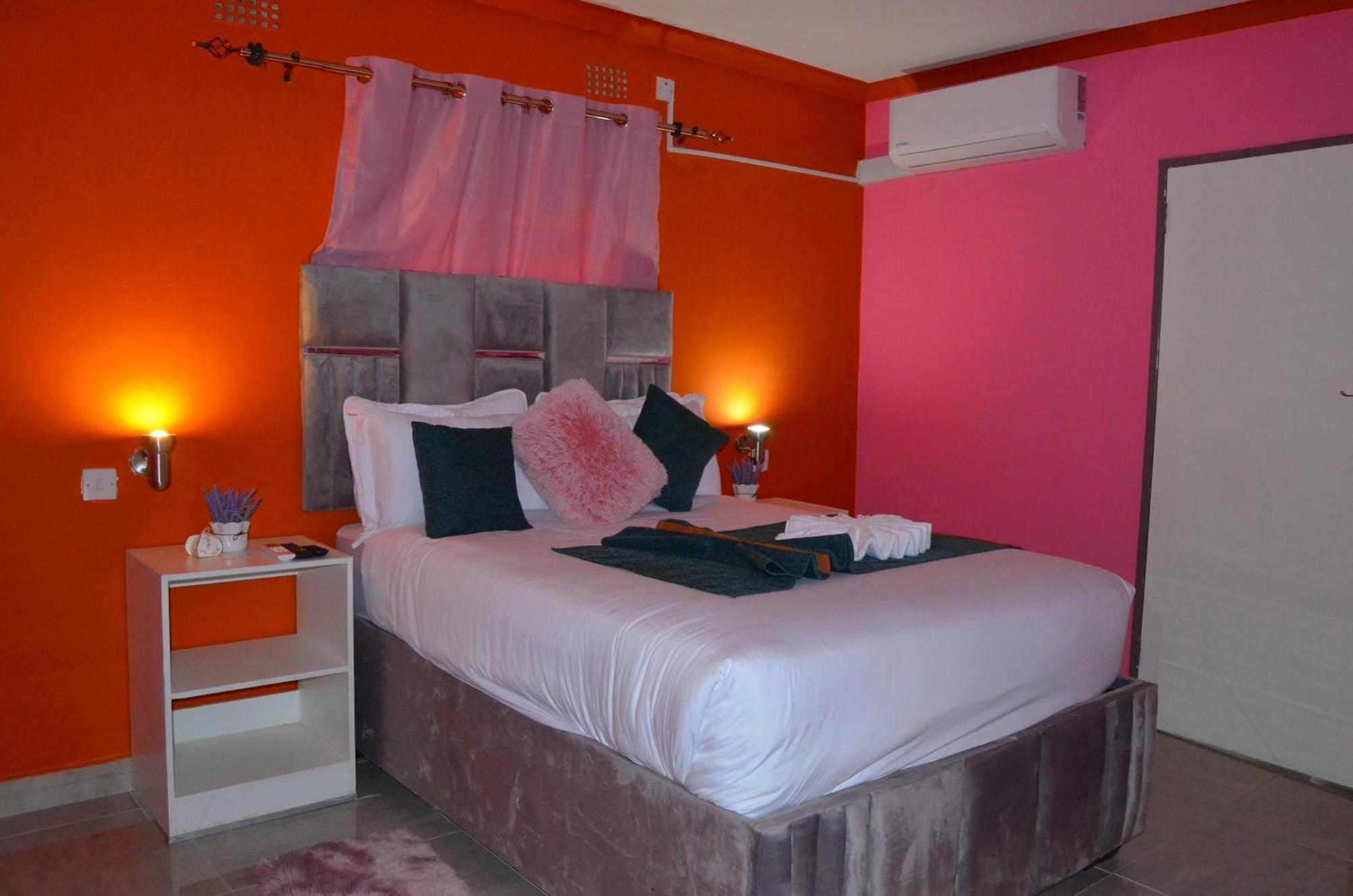 Chobe Kulotu Guest House Kasane Kültér fotó